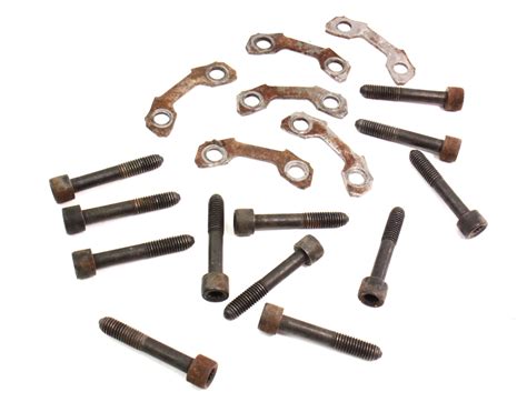 cv axle bolts